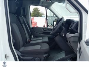 Volkswagen Crafter 30 TRENDLINE MWB 140HP M6F - Image 3