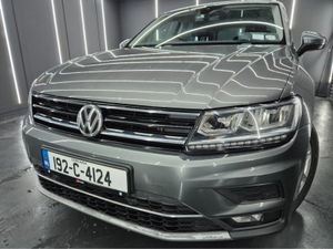 Volkswagen Tiguan HIGHLINE 4WHEEL DRIVE  AUTO 2TDI - Image 3
