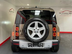 Land Rover Defender 110 2.0 P400 SE ONE OWNER FSH - Image 4