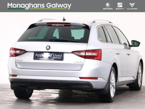 Skoda Superb 1.6TDI 120BHP COMBI STYLE *TOP SPEC* - Image 4