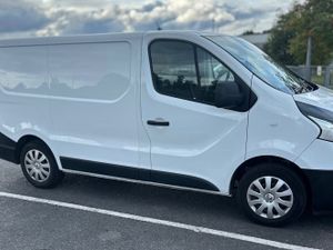 Renault Trafic 3 seater only 107k miles  New Test - Image 2