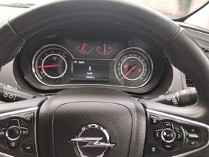 Opel Insignia 2015 low mileage - Image 2