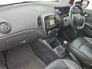 Renault Captur Tce 90 Signature X NAV - Image 4
