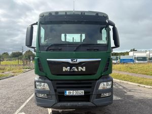 Man Hyva Hookloader - Image 2