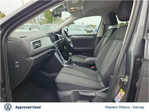 Volkswagen T-Roc 2.0 Tdi 116 bHP  life  Rear Came - Image 4