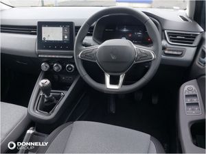 Renault Clio Hatchback Evolution - Image 4