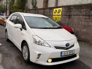 Toyota Prius Alfa / plus  2013 with warranty - Image 2