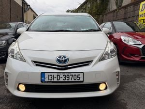 Toyota Prius Alfa / plus  2013 with warranty - Image 4