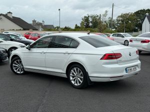 171 VW PASSAT ELEGANCE 1.4TSI 150BHP AUTO SALOON - Image 3