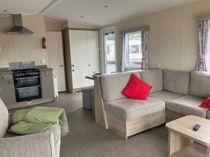 MADE IT TO CAVAN YOU MISSED  THIS BARGAIN - Image 4