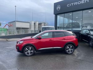 Peugeot 3008 ALLURE 1.2 130 // HIGH SPEC // LOW MI - Image 3