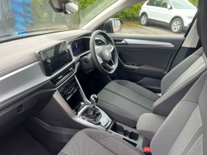 Volkswagen T-Roc Edition 75 2.0tdi 116HP Manual - Image 3