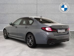 BMW 5 Series 530e M Sport Saloon - Image 3