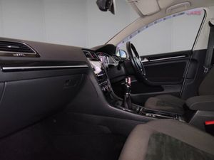 Golf R Line Low Millage - Image 4