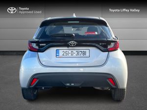 Toyota Yaris Yaris Hybrid 115 Luna - Image 4