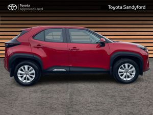 Toyota Yaris Cross LUNA HYBRID AUTOMATIC // REAR C - Image 3