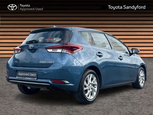 Toyota Auris 1.8 HYBRID ICON AUTOMATIC // REAR CAM - Image 2