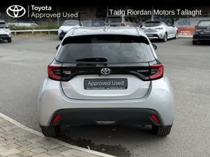 Toyota Yaris 1.5 HYBRID L/SPORT - Image 4