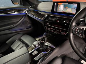 2017 BMW 523D M-Sport Auto G30  M-Performance - Image 4