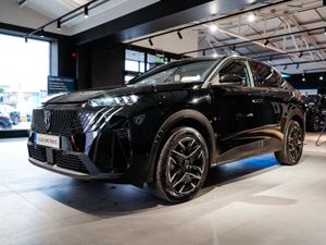 2025 Peugeot 3008 GT 1.2 MHEV 136 E-DCT6 Auto - Image 4