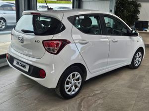 18 HYUNDAI i10 SE EDITION LOW MILES - Image 4