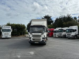 2013 Scania P230 curtainsider. Cvrt and taxed. - Image 2