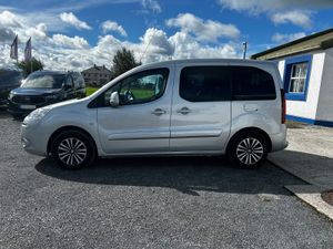 Wheelchair Car *Automatic* - Image 4