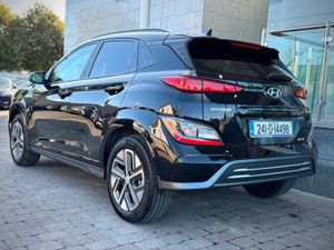 Hyundai Kona Kona EV Executive 39 Kwh  Demo Sale - Image 4