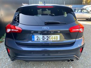 FORD FOCUS 1.5 TDCI 120 PS ST LINE AUTO 5DR - Image 4
