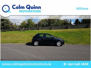 Toyota Yaris Luna 1.0 Petrol Manual - Image 3