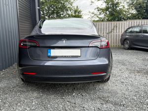 211 Tesla Model 3 Standard Range Plus - Image 4