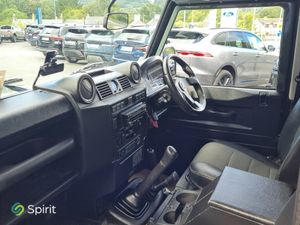 Land Rover Defender Defender 90 2DR - Image 3