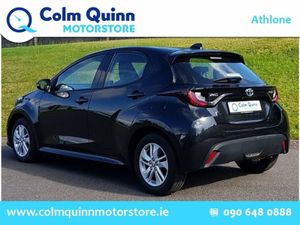 Toyota Yaris Luna 1.5 Hybrid Auto Hatchback - Image 4