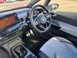Volkswagen ID.3 Family 58kwh 145HP - Image 3