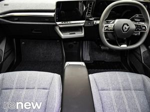Renault Megane E-Tech Ev60 220hp Equilibre - Image 2