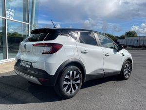 Renault Captur Limited 1.0 Petrol - Image 3