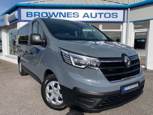 2023 Renault Trafic  9 Seater Buisness - Image 2
