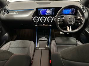 Mercedes-Benz GLA Gla200 D AMG Line - Image 4