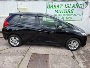 Honda Fit DAA-GP5 1.5 petrol hybrid automatic - Image 4