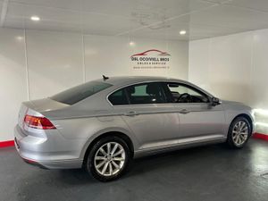 Volkswagen Passat BUSINESS 2.0 TDI MANUAL 6SPEED F - Image 3