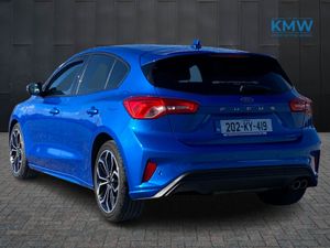 Ford Focus 1.5 TDCI ST Line 120 BHP..18" Wheels - Image 4