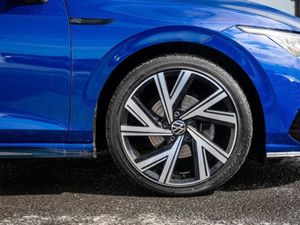 Volkswagen Golf Rline 2.0 TDI 150HP 5DR - Image 4