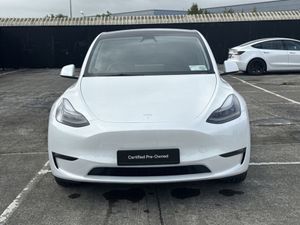 Tesla Model Y Long Range All-wheel Drive - Image 4