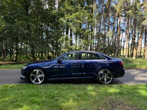 Audi A4 2021 TDI Automatic - Image 4
