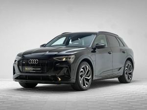 Audi e-tron QUATTRO BLACK EDITION - Image 3