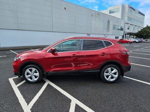 Nissan Qashqai 1.2 PETROL, AUTOMATIC, PAN ROOF, NE - Image 4