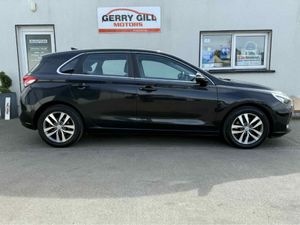 Hyundai i30 SE CRDI 5DR - Image 3