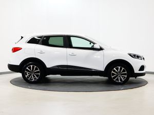 *27* 2022 Renault Kadjar 1.3 equilibre automatic - Image 3