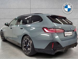 BMW i5 Edrive40 M Sport Pro - Image 3