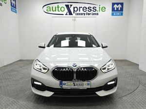 BMW 1-Series 118D Play Automatic, Reversing camera - Image 3